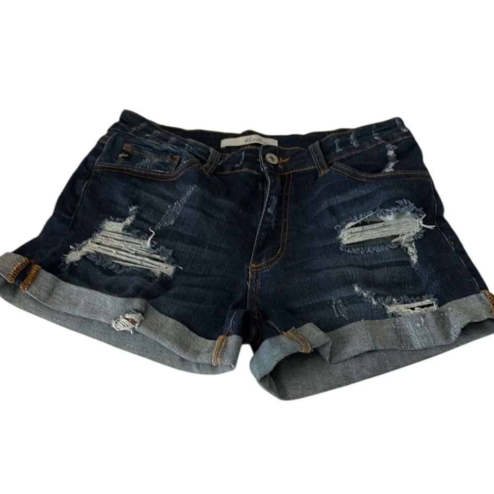 KanCan Los Angeles distressed Jean shorts, darker wash, distress front/back, 28